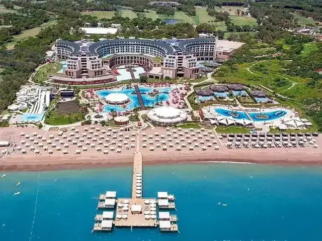 Kaya Palazzo — beachfront aerial